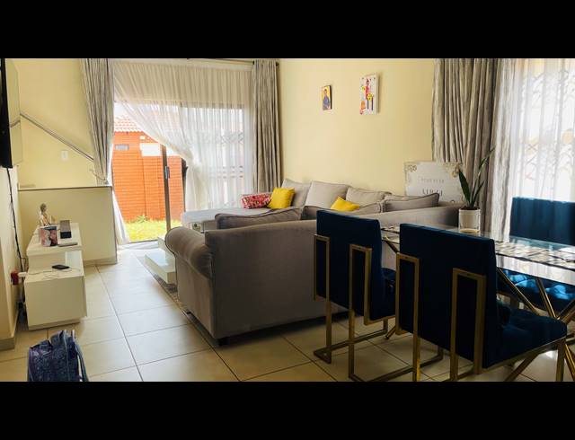 3 BEDROOM DUPLEX FOR SALE IN AMANDASIG